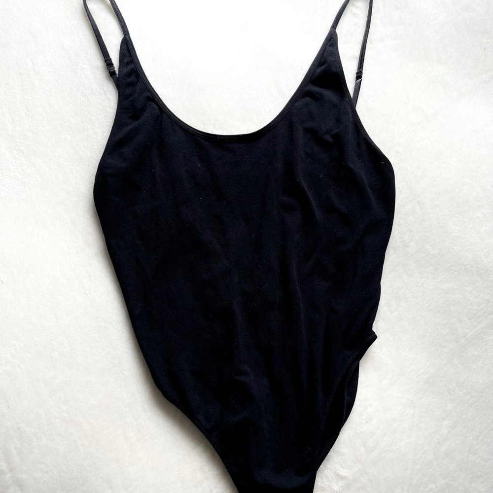 Babaton backless scoop neck bodysuit